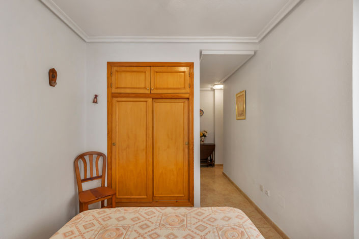 Image No.17-3 Bed Apartment for sale