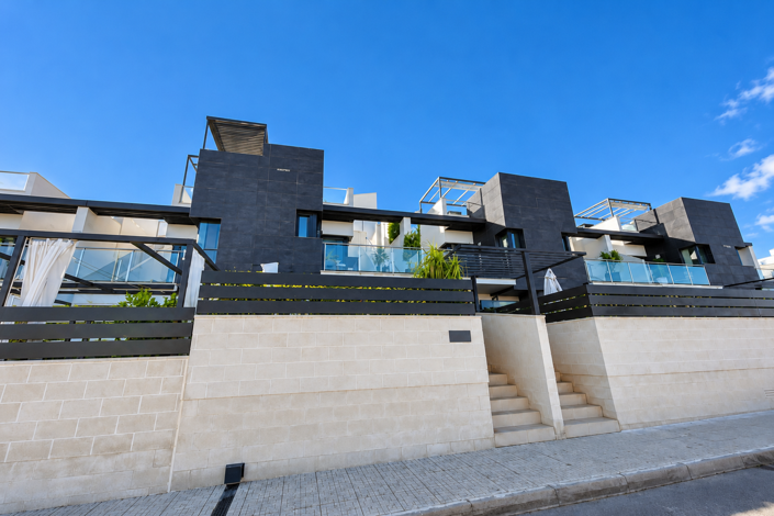 Image No.31-3 Bed Villa for sale
