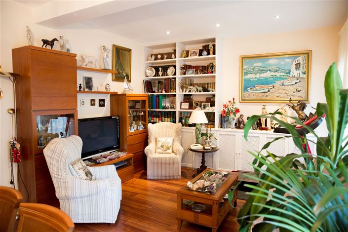 Image No.8-Appartement de 4 chambres à vendre à Barcelona