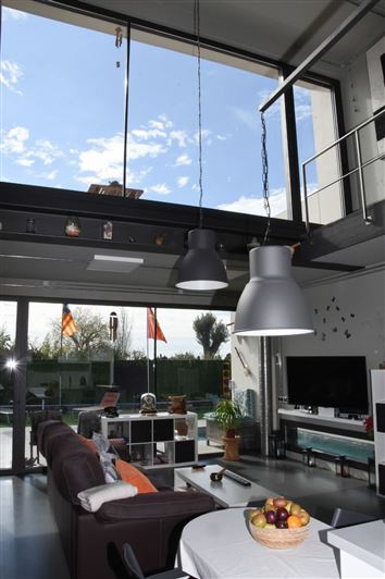 Image No.2-Villa de 2 chambres à vendre à Gérone