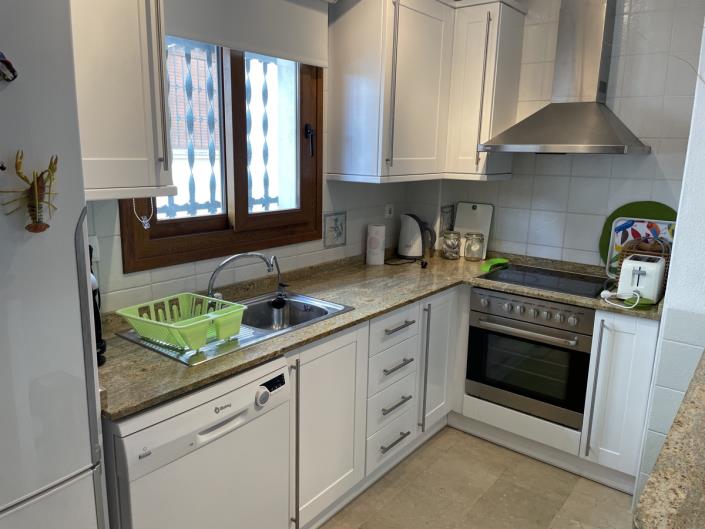 Image No.12-2 Bed Apartment for sale