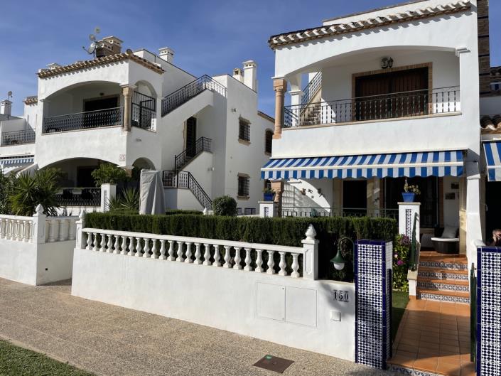 Image No.20-2 Bed Apartment for sale