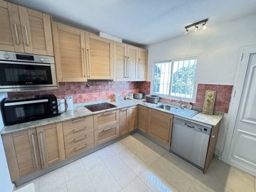 14910img3789