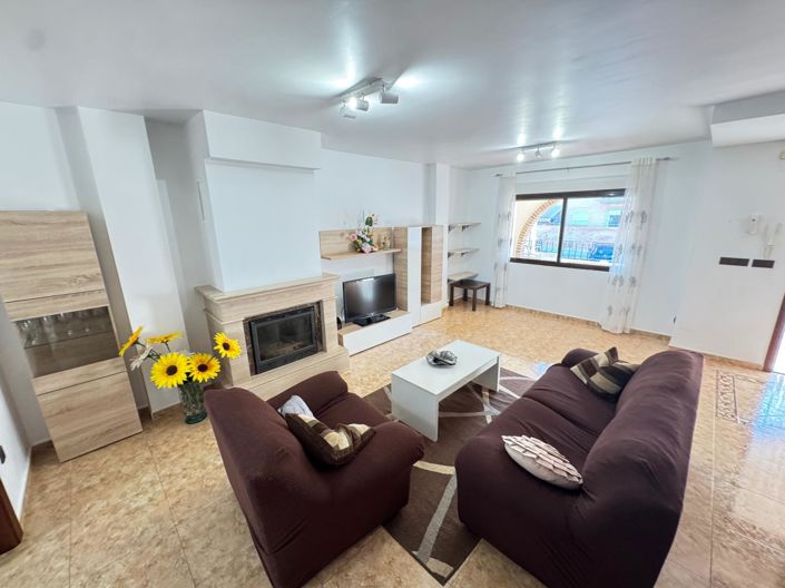 Image No.11-3 Bed Townhouse for sale