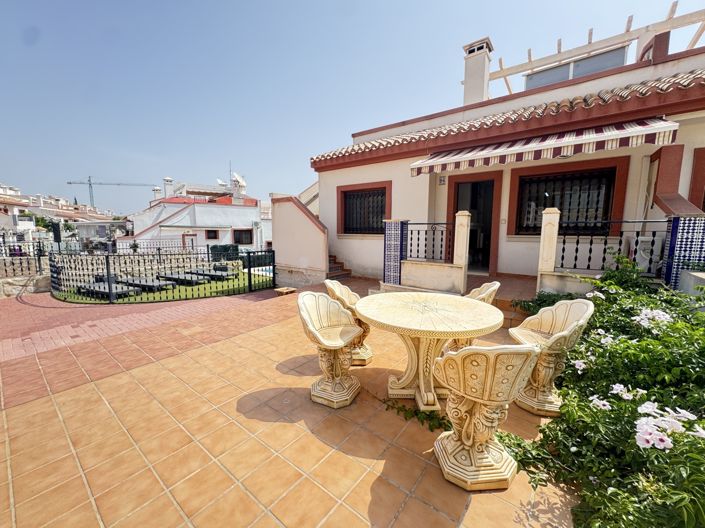 Image No.1-2 Bed Bungalow for sale