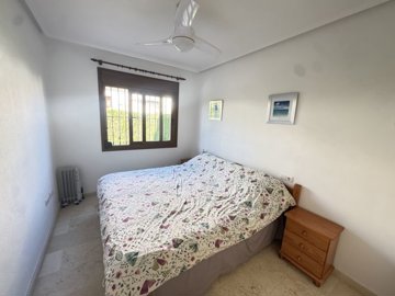 14935img5929