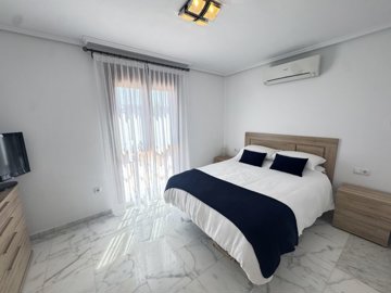 14945img9404