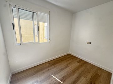 16069img2305
