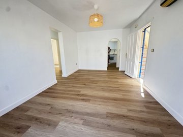 16069img2323
