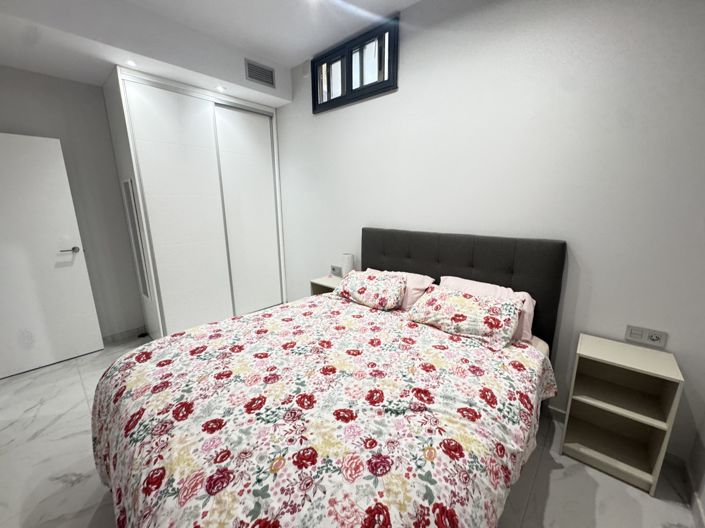 Image No.20-5 Bed Villa for sale