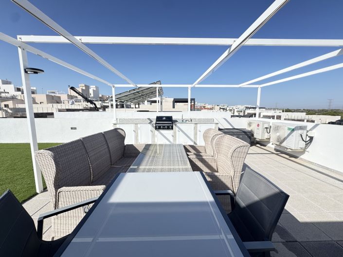 Image No.27-5 Bed Villa for sale