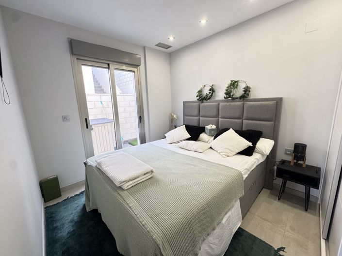 Image No.13-3 Bed Villa for sale