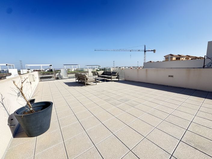 Image No.3-3 Bed Villa for sale