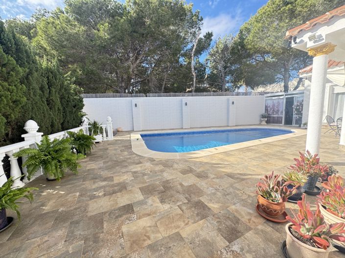 Image No.36-3 Bed Villa for sale