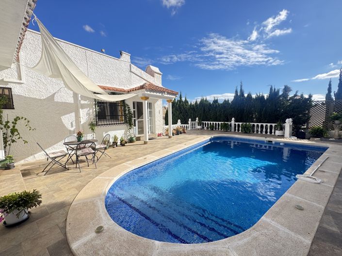 Image No.6-3 Bed Villa for sale