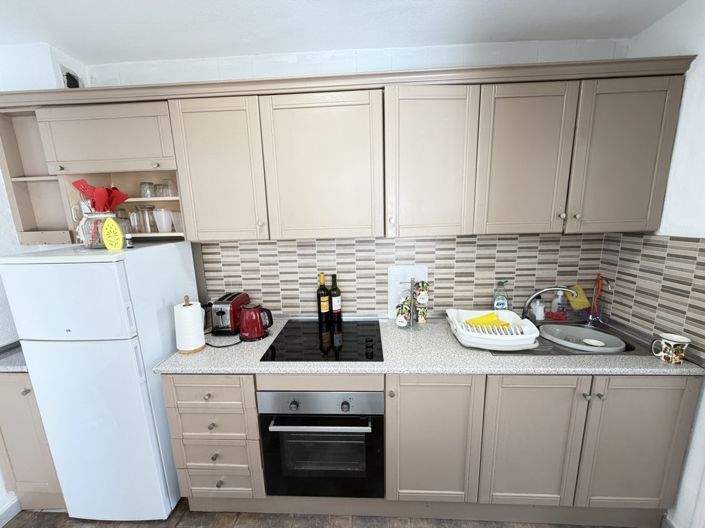 Image No.6-2 Bed Apartment for sale