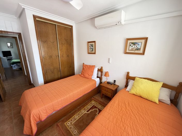 Image No.12-4 Bed Bungalow for sale