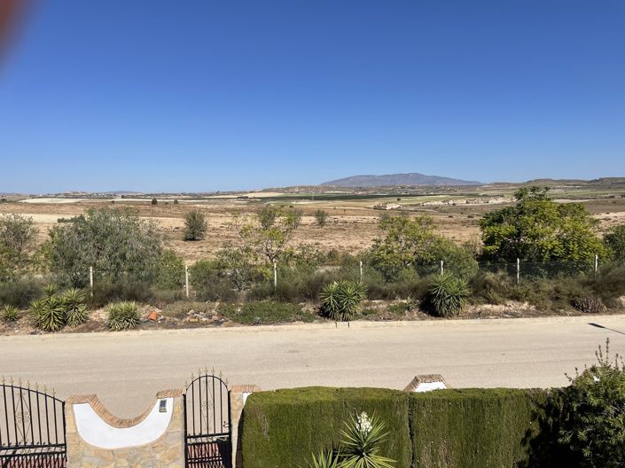 Image No.24-3 Bed Villa for sale