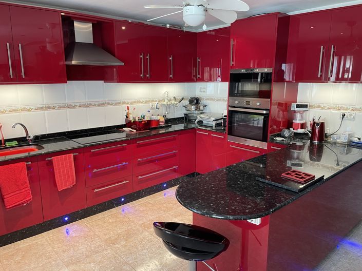 Image No.5-3 Bed Villa for sale