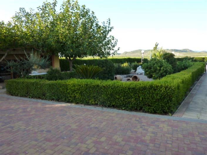 Image No.12-4 Bed Country House for sale