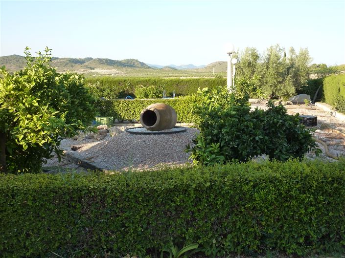 Image No.17-4 Bed Country House for sale