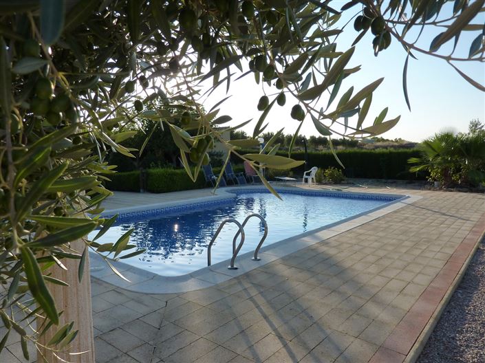 Image No.19-4 Bed Country House for sale