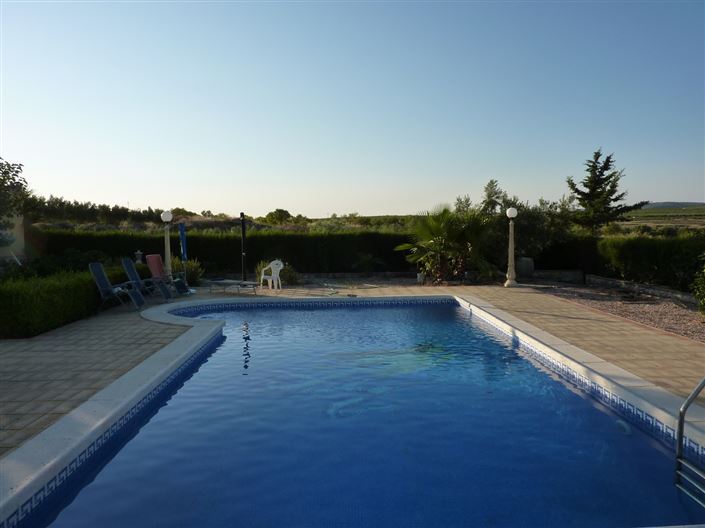 Image No.21-4 Bed Country House for sale