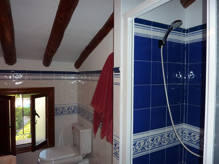 Image No.44-4 Bed Country House for sale