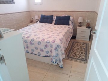 country-house-for-sale-in-seron-13