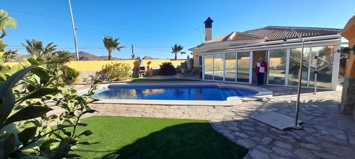 Image No.18-3 Bed Villa for sale