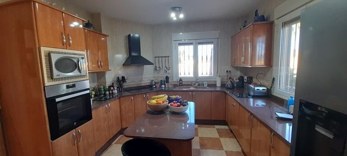 Image No.6-3 Bed Villa for sale