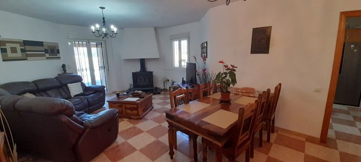 Image No.7-3 Bed Villa for sale