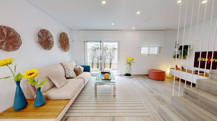 Image No.5-4 Bed Townhouse for sale