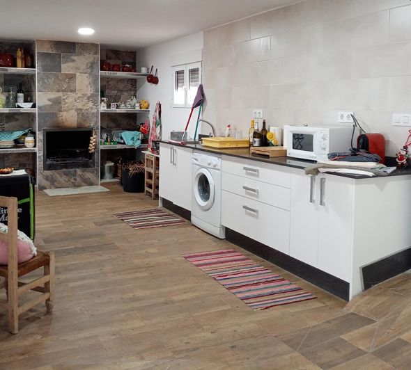 Image No.13-5 Bed Country House for sale