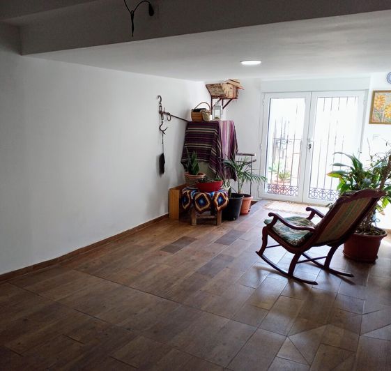 Image No.16-5 Bed Country House for sale