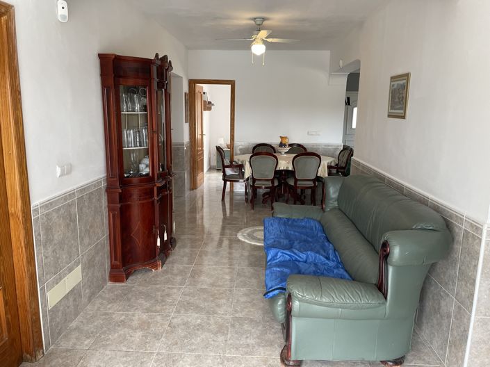 Image No.9-4 Bed Villa for sale