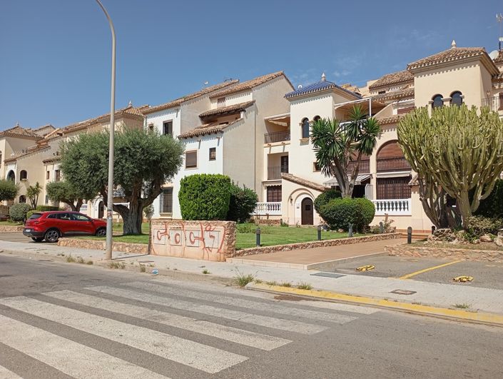 Image No.1-2 Bed Apartment for sale
