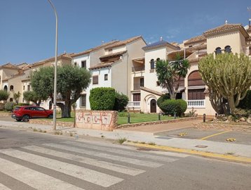 duplex-apartment-for-sale-in-los-alcazares-1
