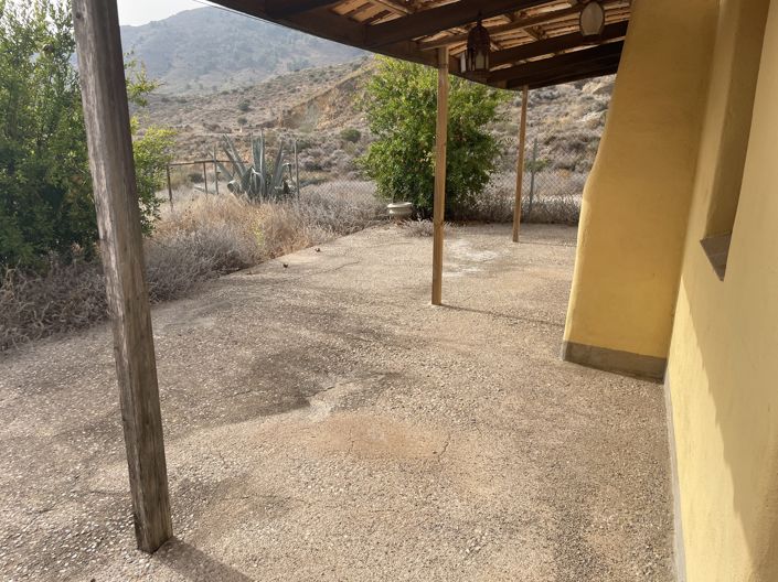 Image No.2-6 Bed Country House for sale