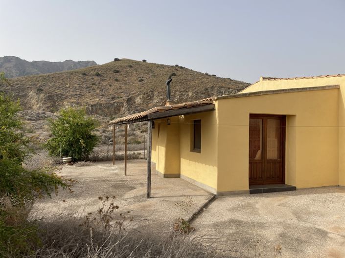 Image No.26-6 Bed Country House for sale