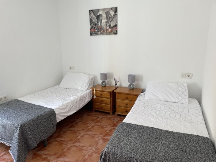 Image No.17-3 Bed Villa for sale