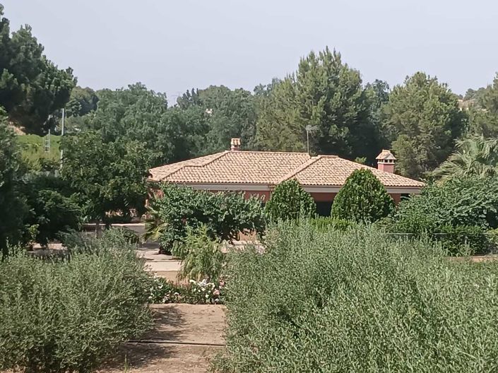 Image No.1-3 Bed Country House for sale