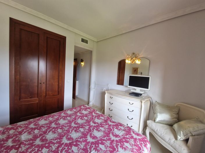 Image No.17-1 Bed Apartment for sale