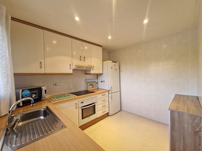 Image No.22-1 Bed Apartment for sale