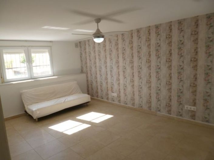 Image No.6-5 Bed Villa for sale