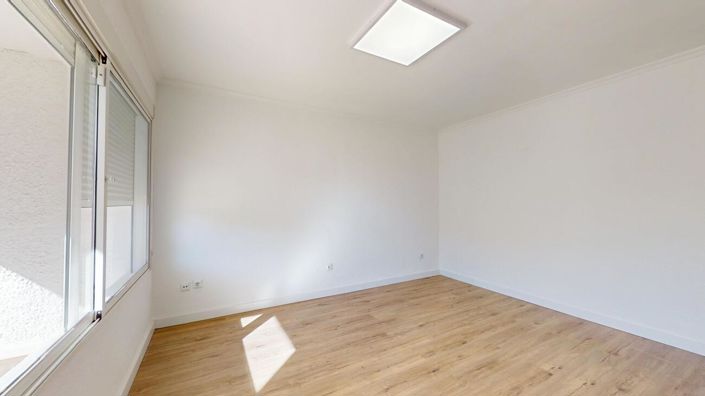 Image No.4-2 Bed Bungalow for sale