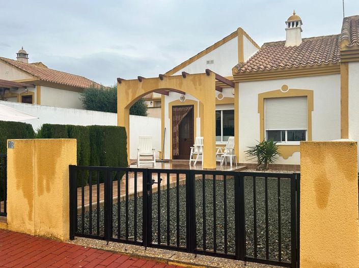 Image No.3-2 Bed House for sale