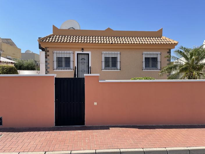 Image No.23-3 Bed Villa for sale