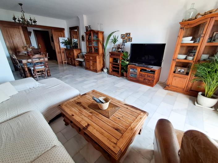 Image No.8-3 Bed Apartment for sale