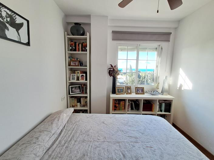 Image No.26-3 Bed Apartment for sale